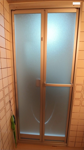 かんたんドアリモ　浴室ドア